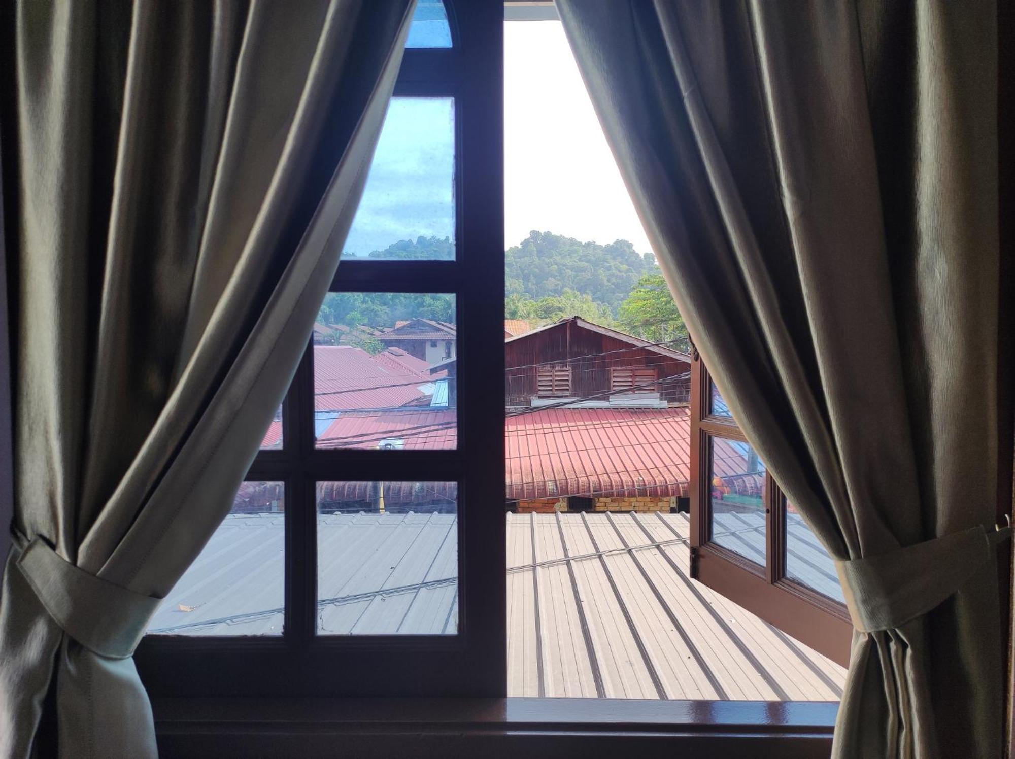 Horizon Inn กัมปุง ตาลุค นิปาห์ ภายนอก รูปภาพ