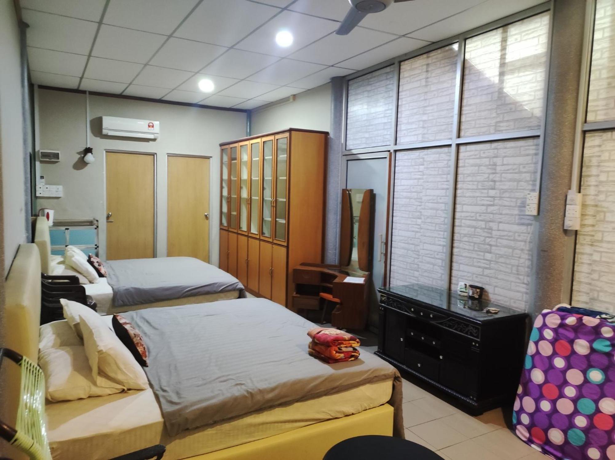 Horizon Inn กัมปุง ตาลุค นิปาห์ ภายนอก รูปภาพ